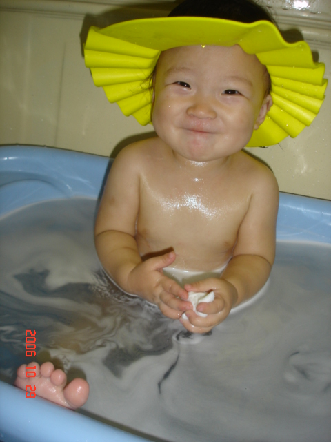 목욕할 때 가장 행복해요.