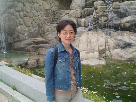 미인과는 거리멀지만 자연미인에 가깝죠...^^*