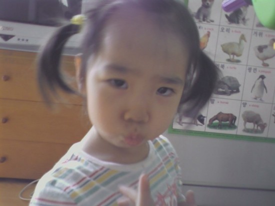 표정한번 예술이다...