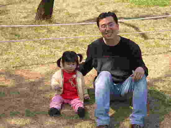 닮은꼴 부녀지간