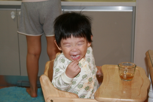 엽기적인 우리아기 민!!!