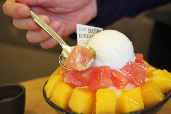 아이와 남편와 먹은 망고디저트 망고썸자몽설빙 맛있네요 ^^