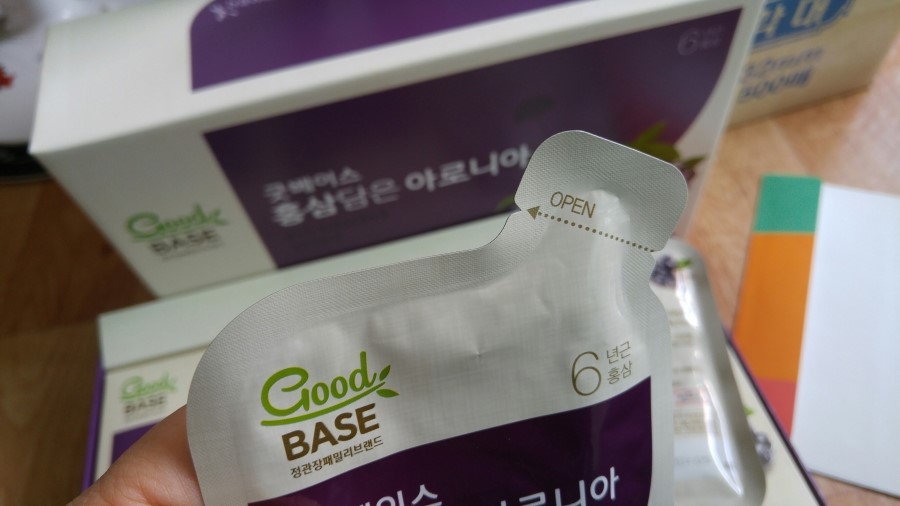 [아줌마닷컴] 제17회 아줌마의날 후기이벤트 [굿베이스 홍삼담은 아로니아] 받았어요~