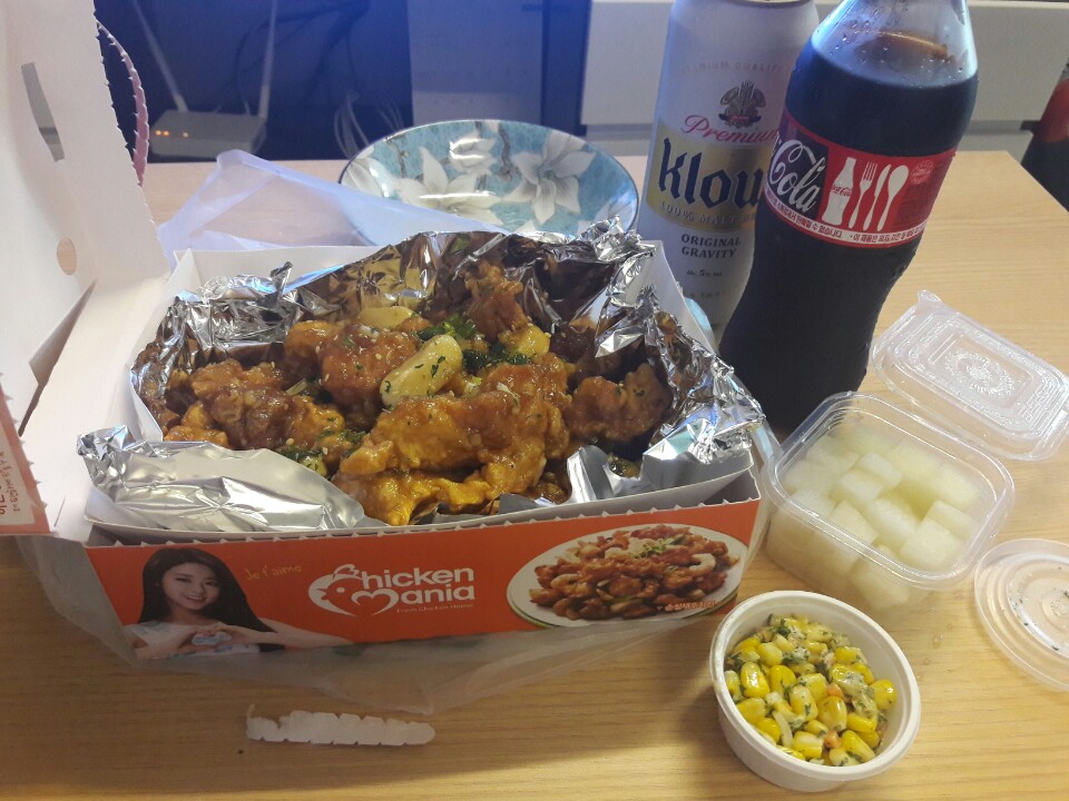 치킨매니아 마늘치킨 넘나 맛있는 거~