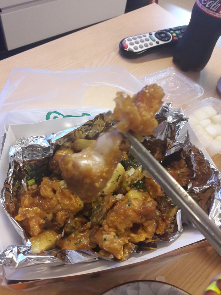 치킨매니아 마늘치킨 넘나 맛있는 거~