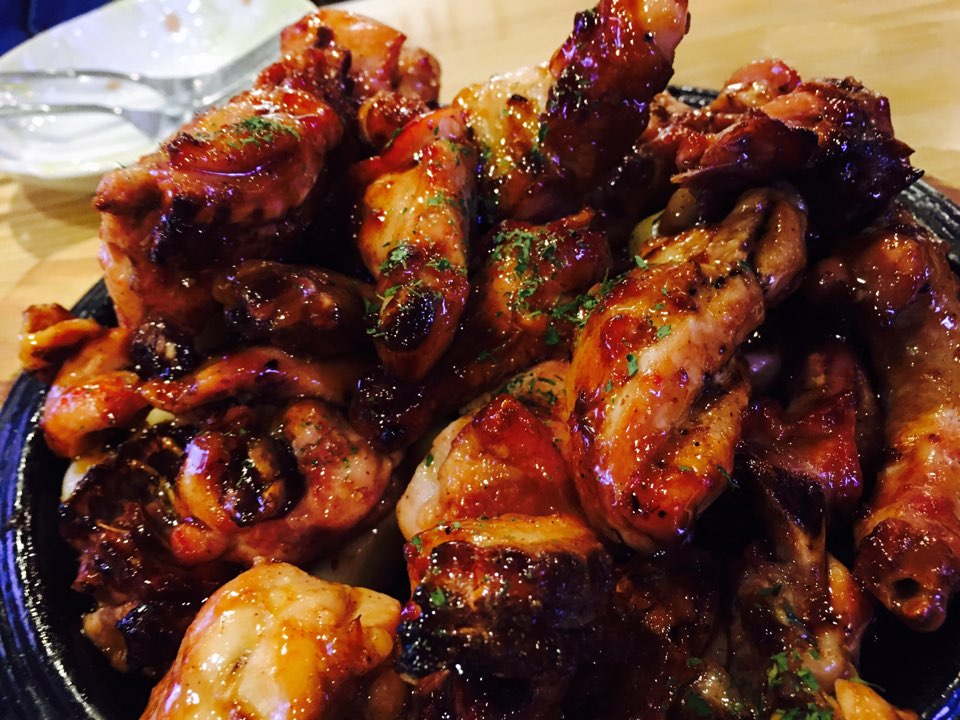 치킨매니아 까망마늘오븐구이 먹어봤어요ㅎㅎ