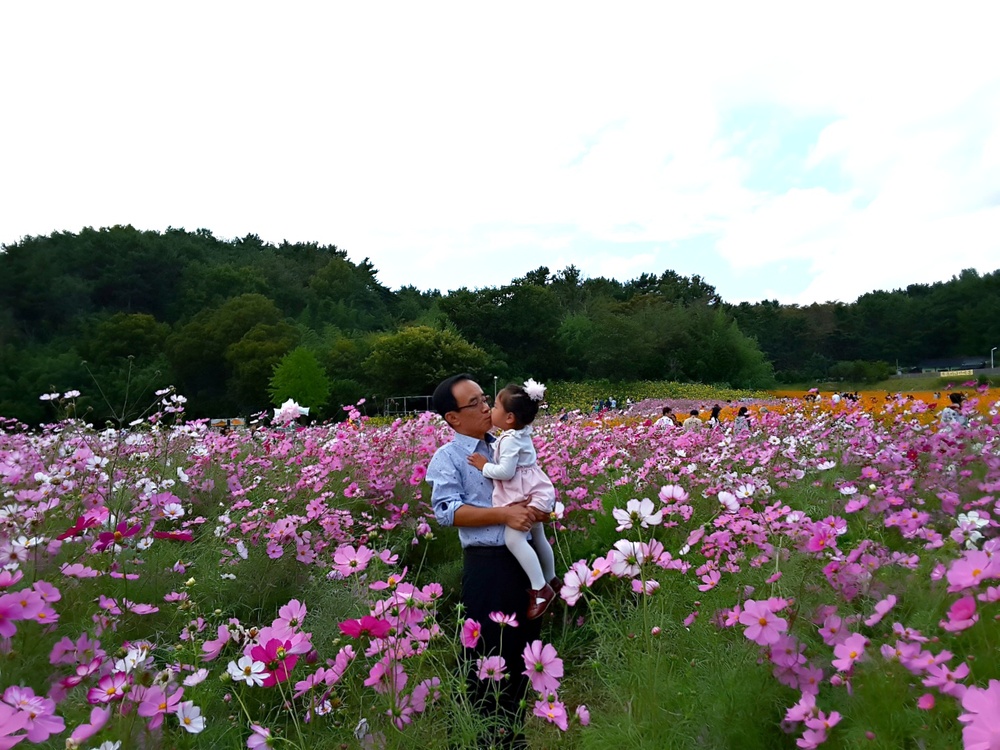 할아버지랑 꽃밭에서~♡