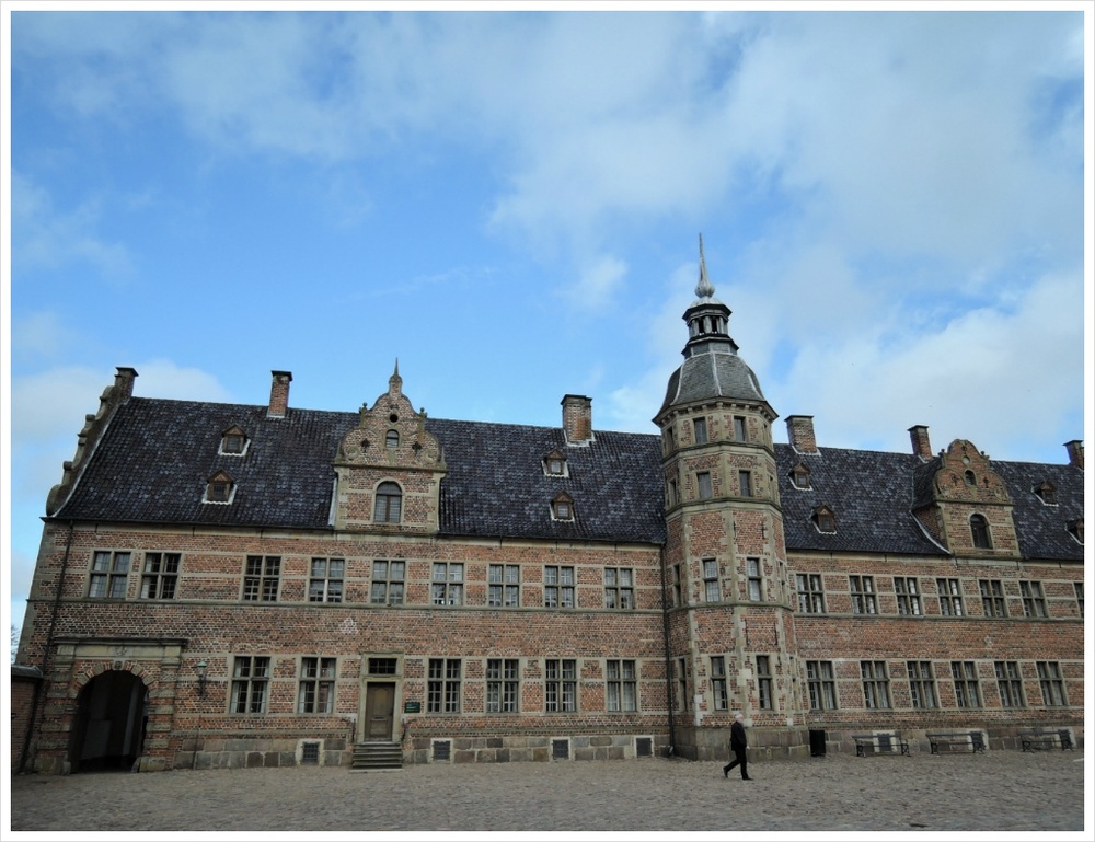 덴마크 왕궁 아멜리엔보르궁전