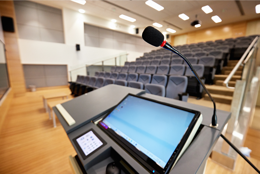 고등학교 축제에서 섹시..